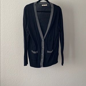 Long sleeve cardigan